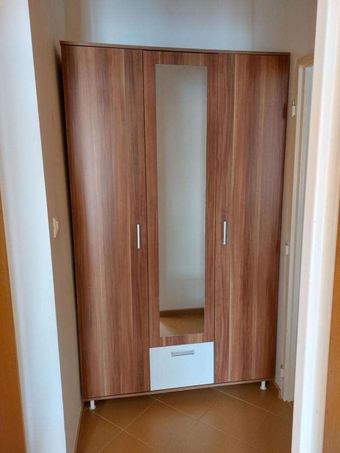 Apartman Merry Bratislava Exterior foto